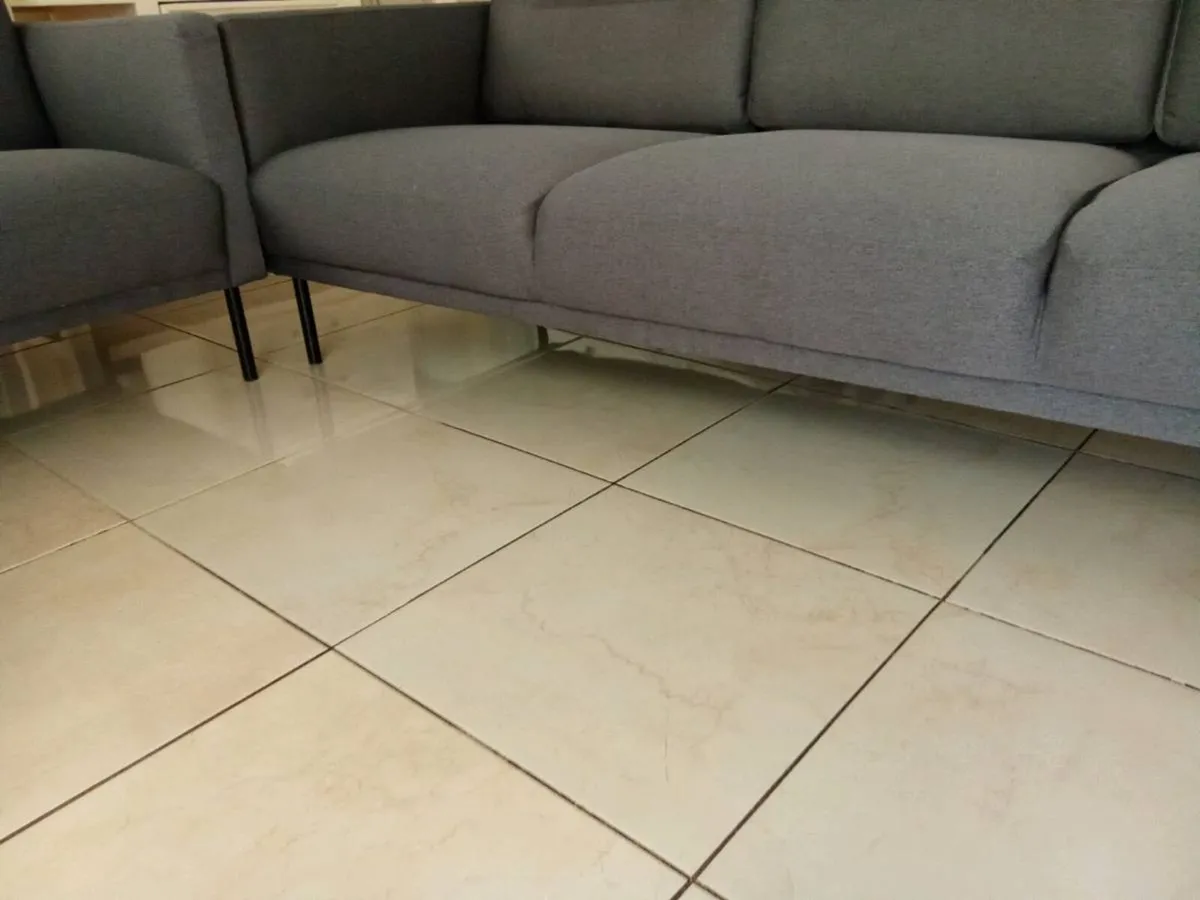 Sofa - Image 4