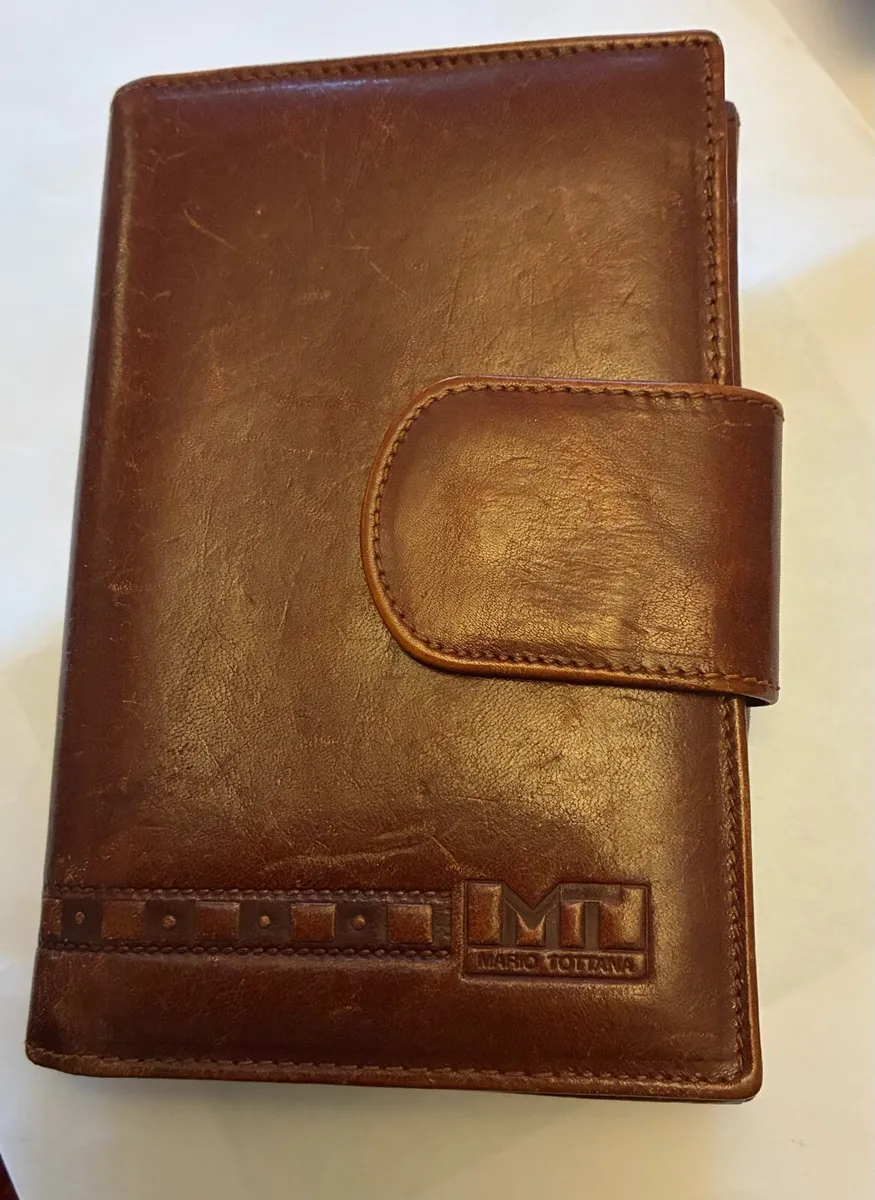 Quality Leather Purse/ Travel Wallet - Image 1