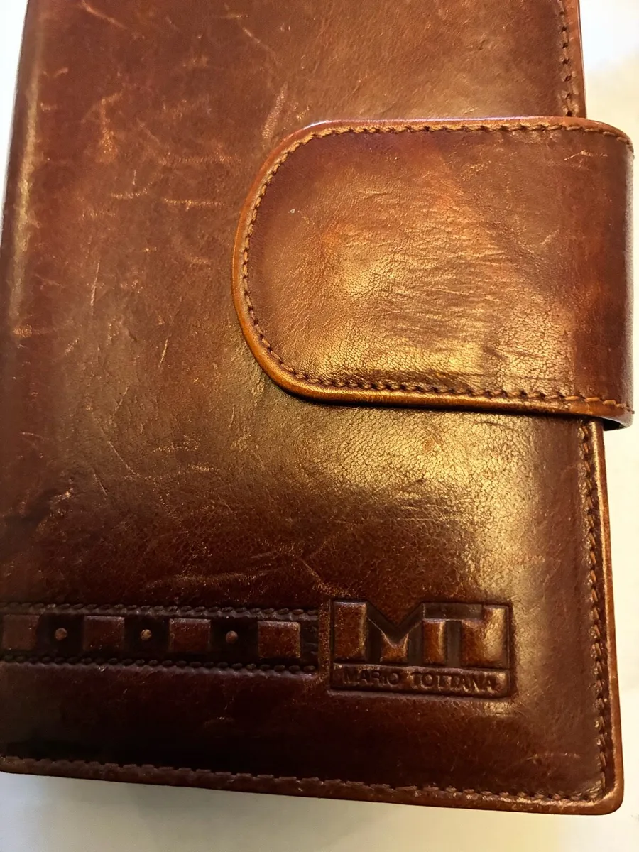 Quality Leather Purse/ Travel Wallet - Image 2