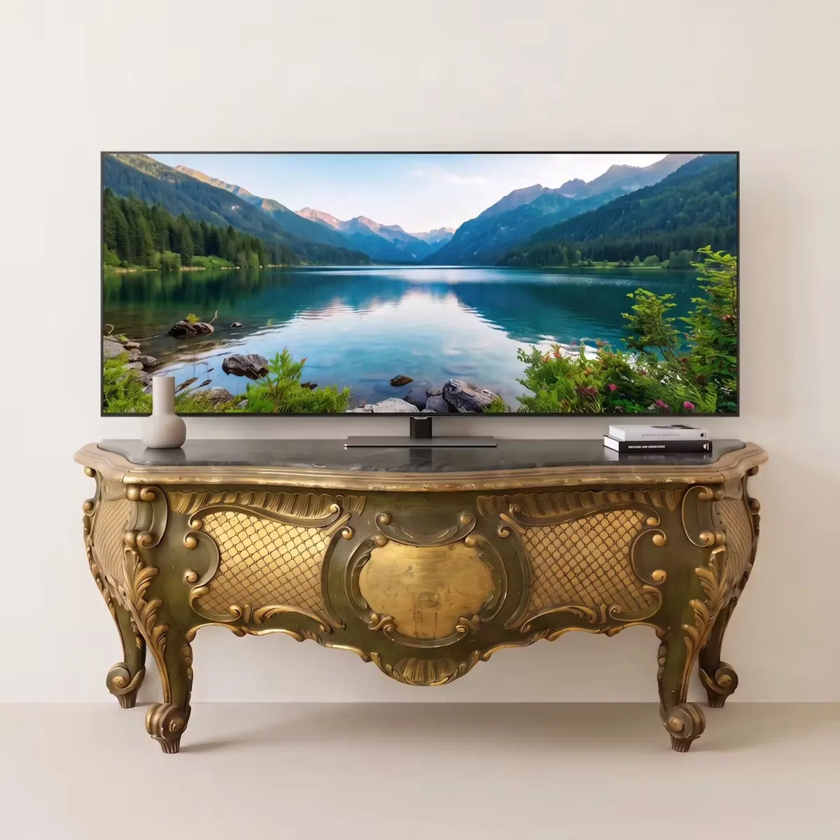 Carved wood gilded gold and painted low console - Image 1