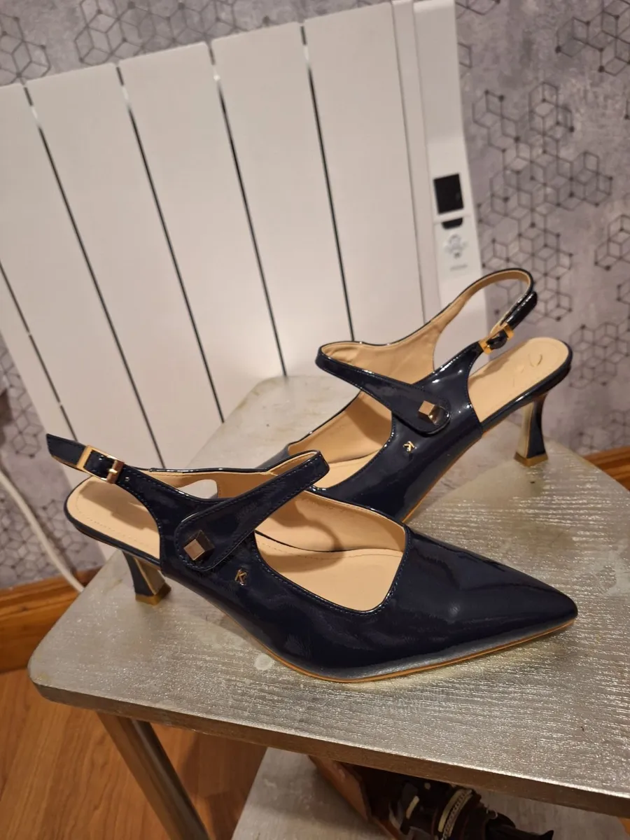 Dark navy Shoes - Image 4