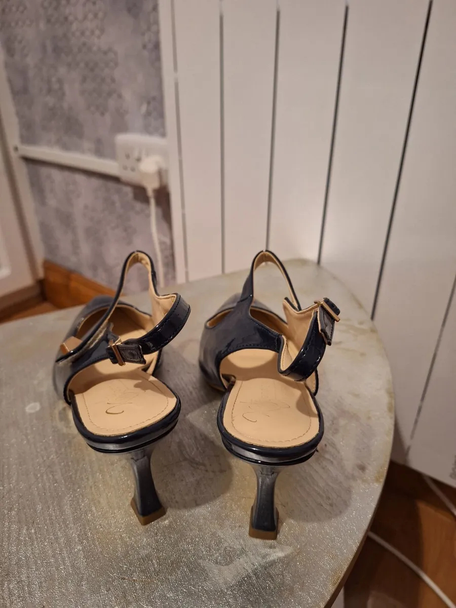 Dark navy Shoes - Image 3