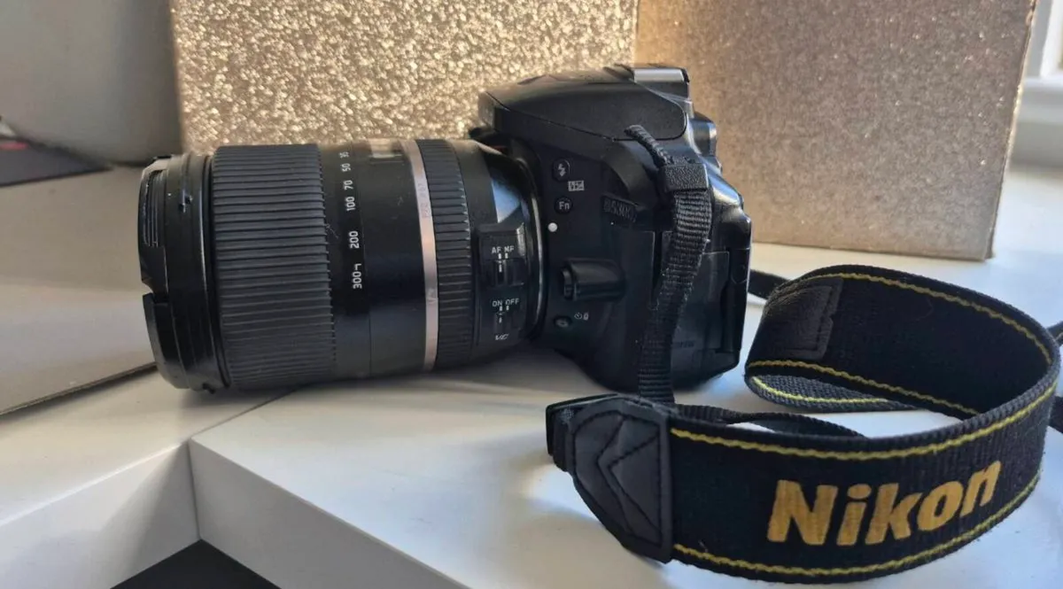 Nikon D5300 with Tamron 16-300mm lens - Image 2