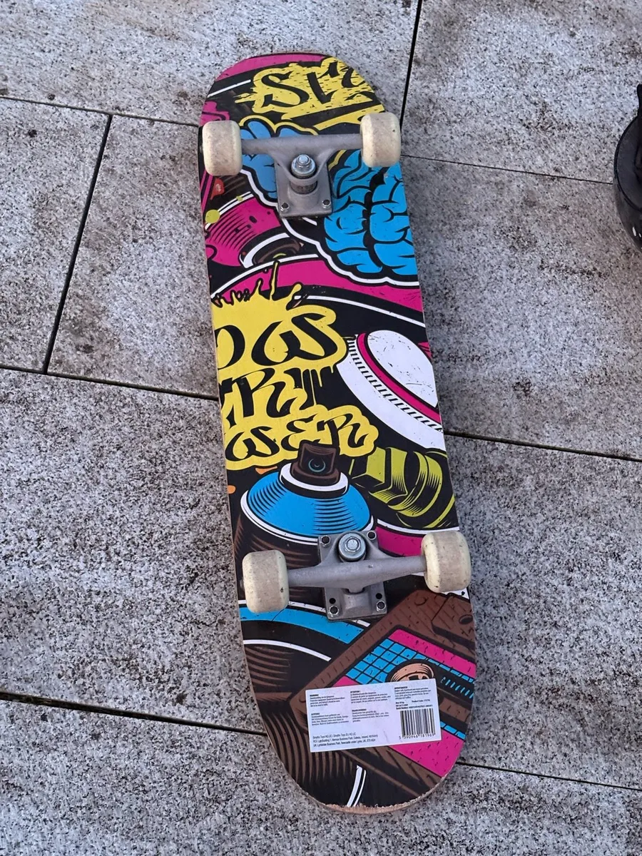 Skateboard - Image 4