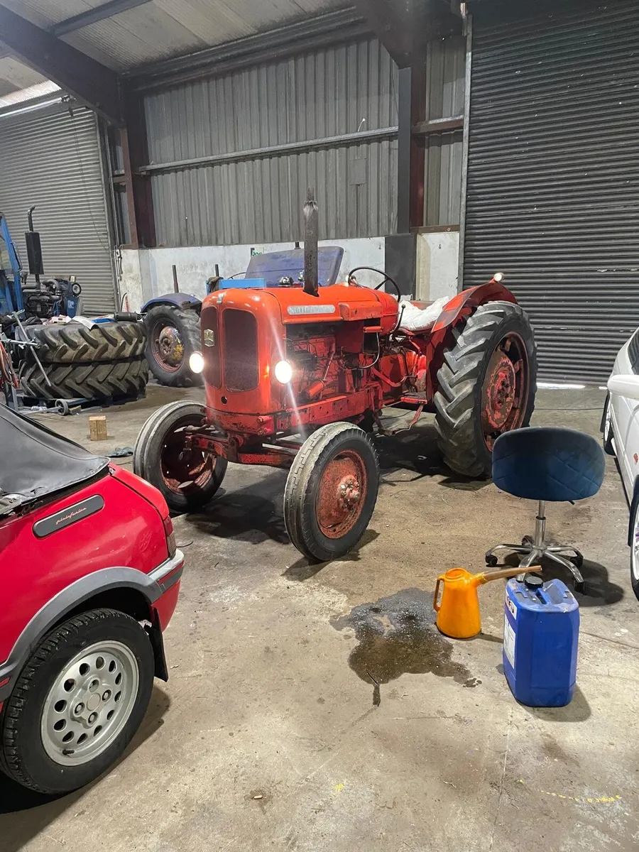 nuffield 1060 - Image 1