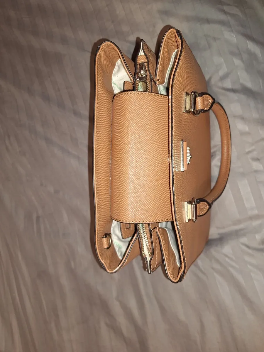 Hangbag - Image 3