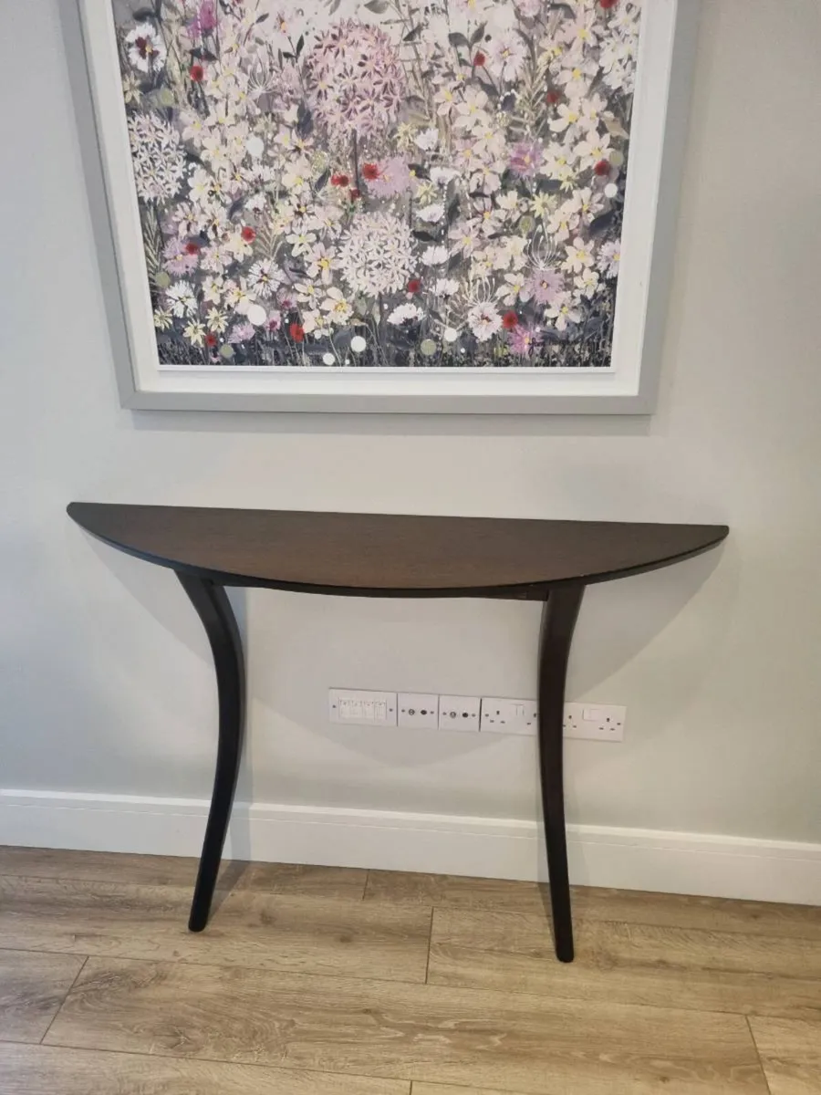 Console Table - Image 2