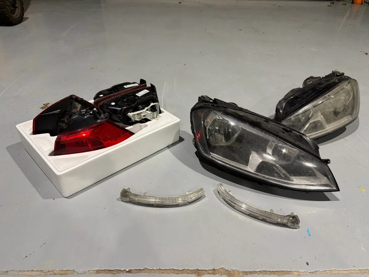 Golf mk7 2012-19 head/tail lights - Image 1