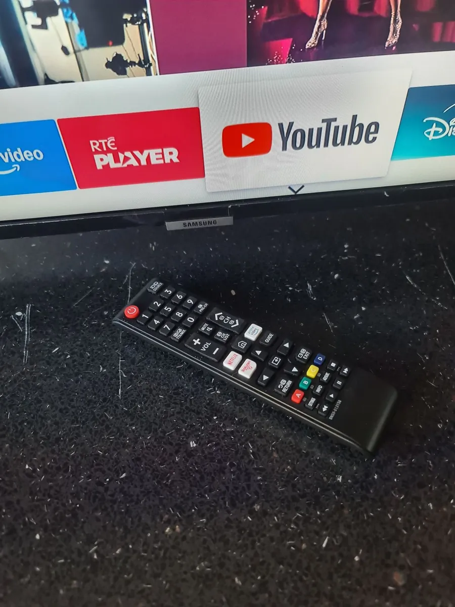 Samsung 40" Smart LED TV (Model: UE40NU7120K) - Image 4