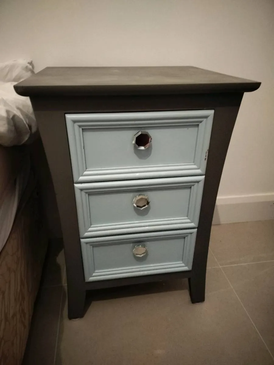 Bedside locker - Image 1