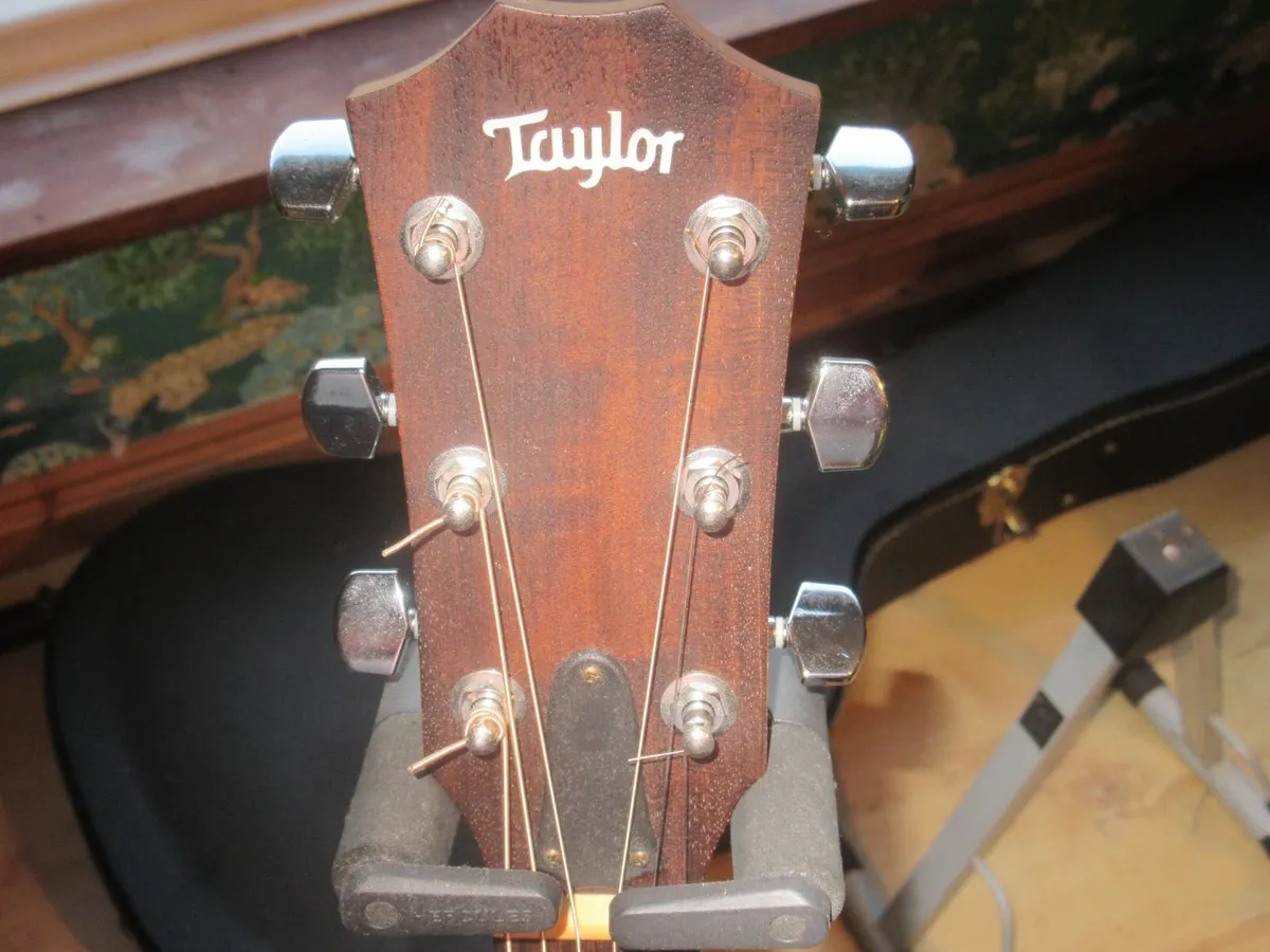 Taylor Academy 12e Natural Guitar - Image 4