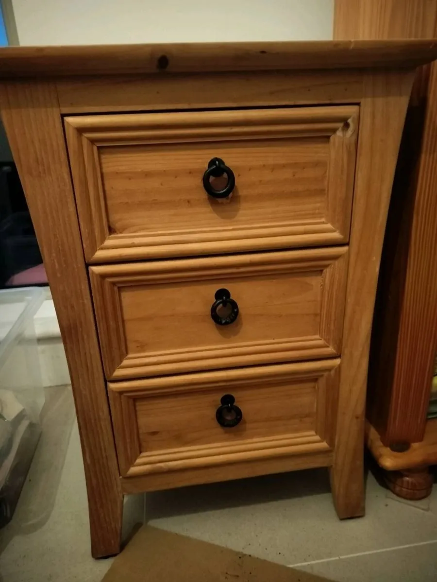 Bedside locker - Image 1