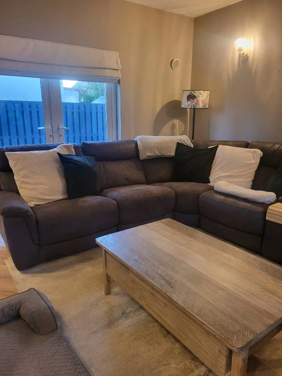 DFS Ronan U Shaped Reclining Sofa - Image 3