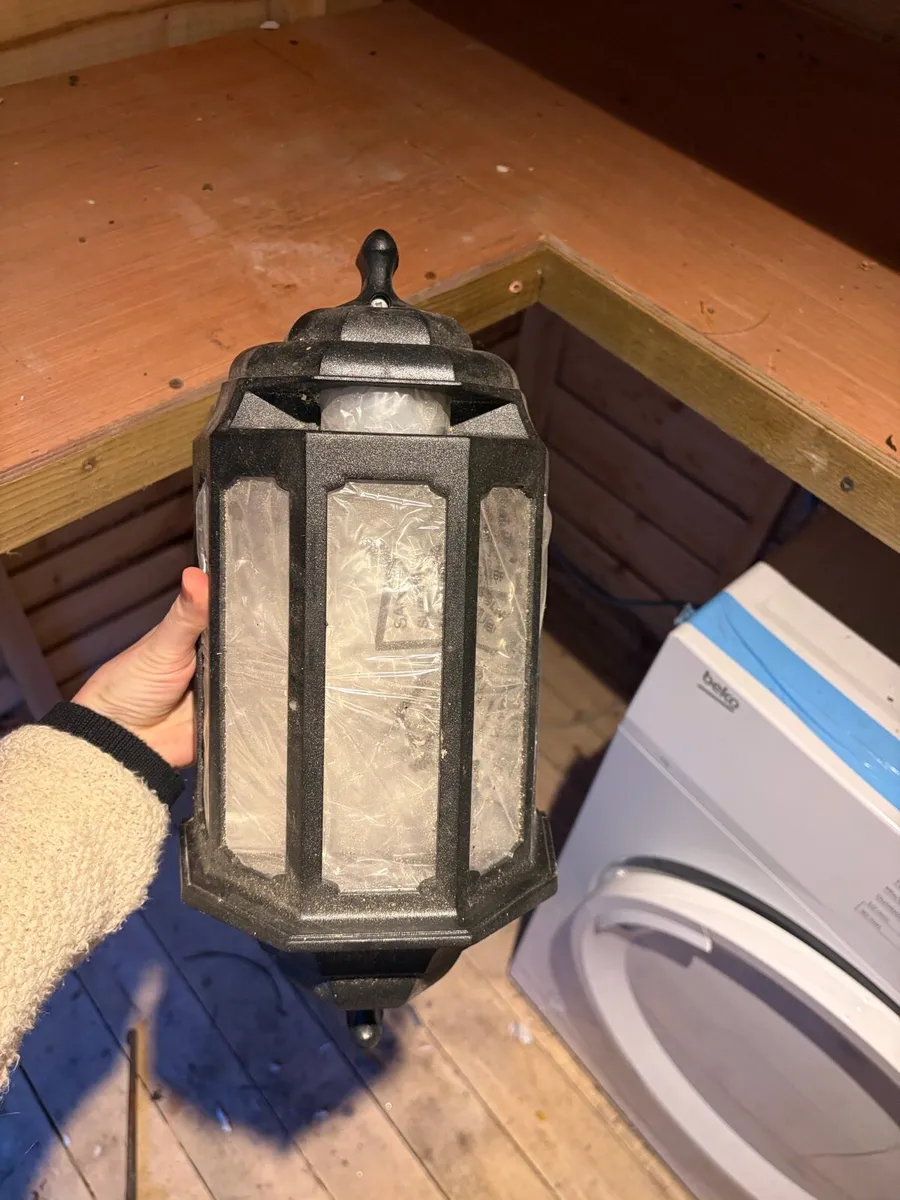 Outdoor light