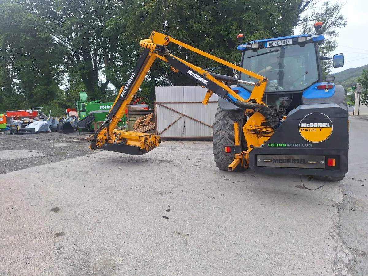2011 McConnell PA 65T Hedge Cutter 26344 - Image 1