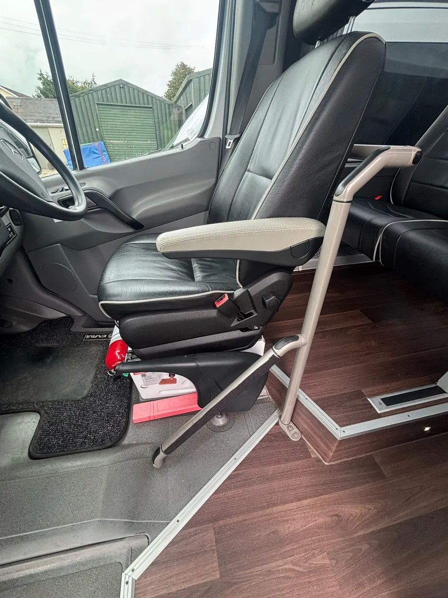 2016 Mercedes sprinter mini bus - Image 4