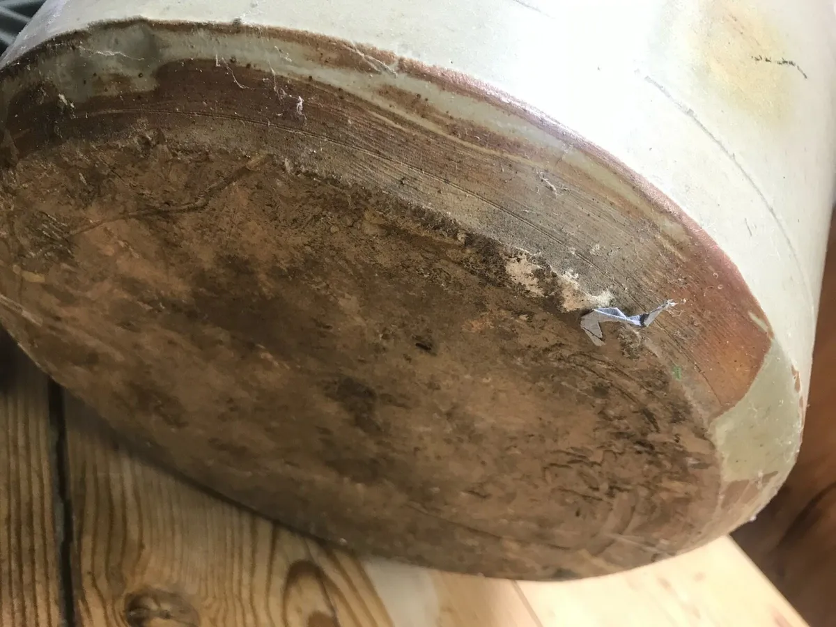 Stoneware whiskey barrel container - Image 3