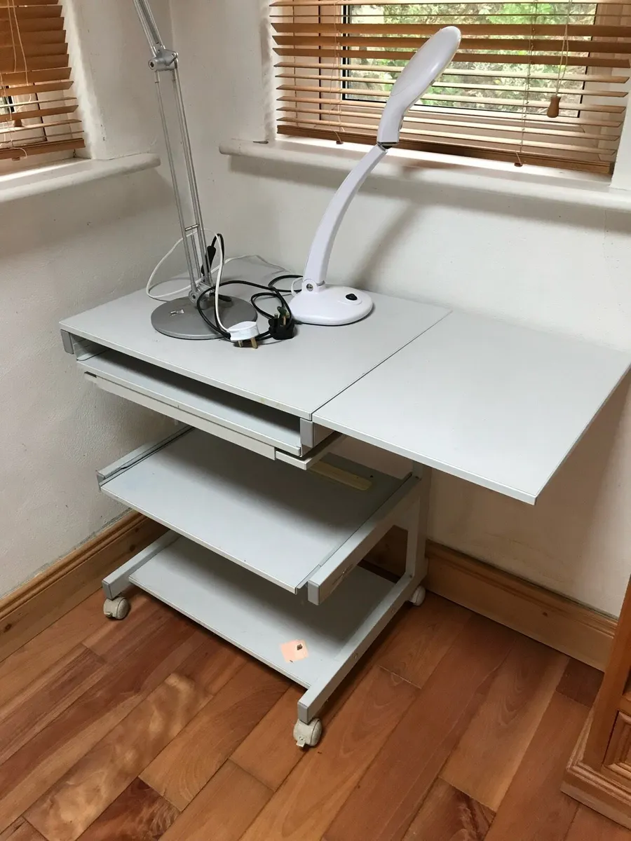 Desk Workstation - Image 1