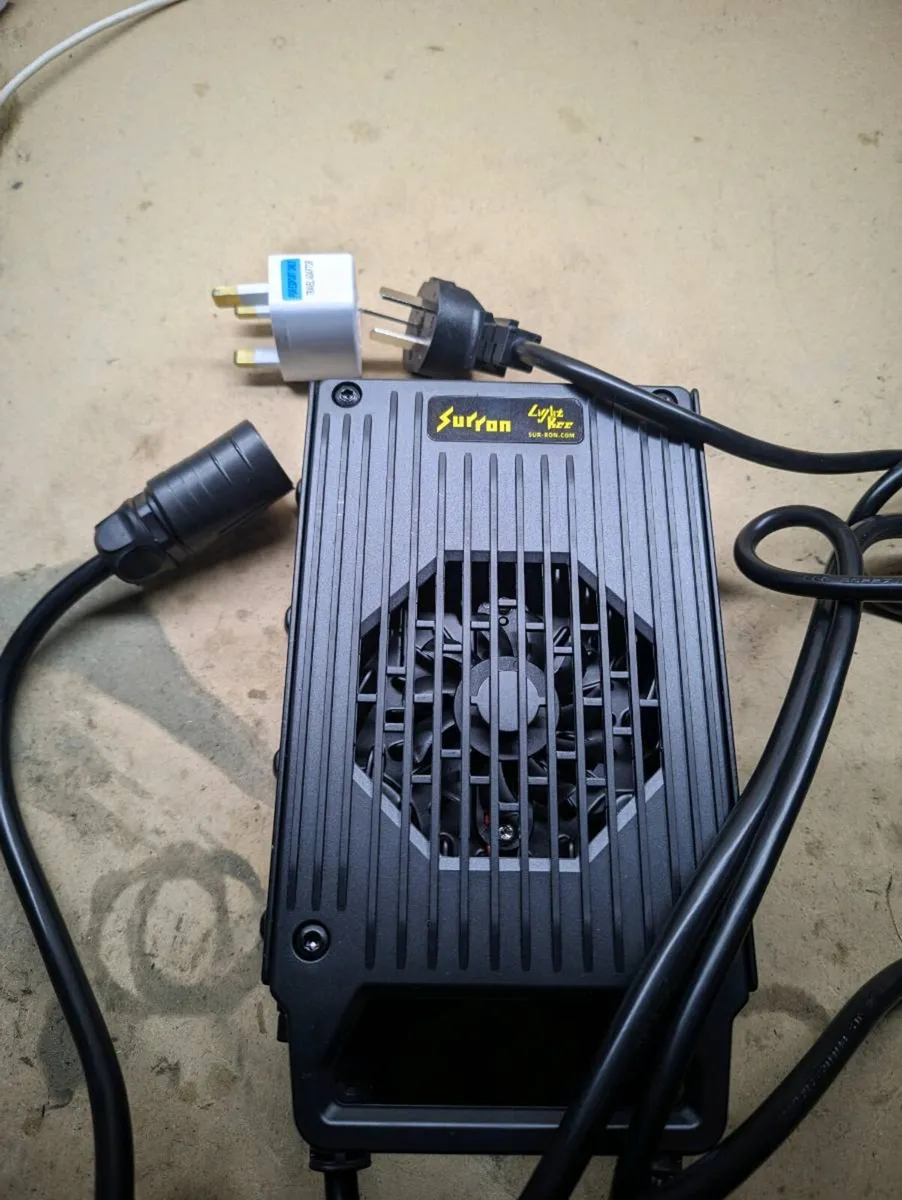 Surron charger - Image 1