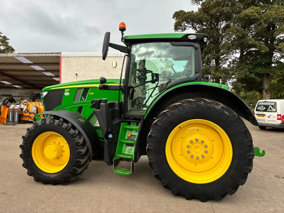 John Deere 6R195 - Image 2