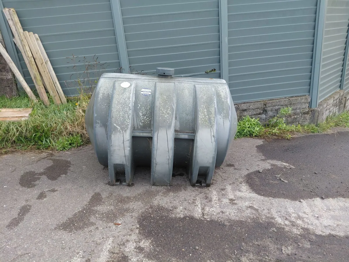 Oil tank - Image 2