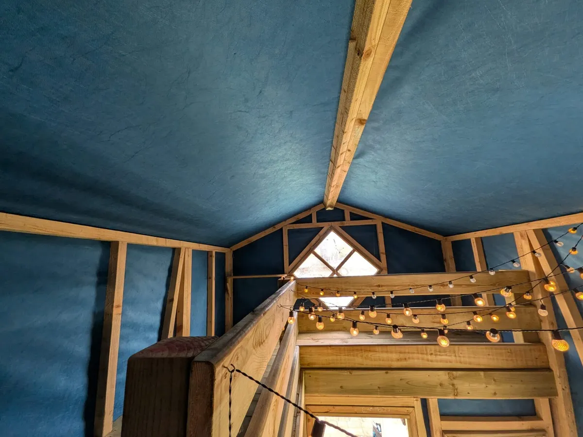 Playhouse - Image 3