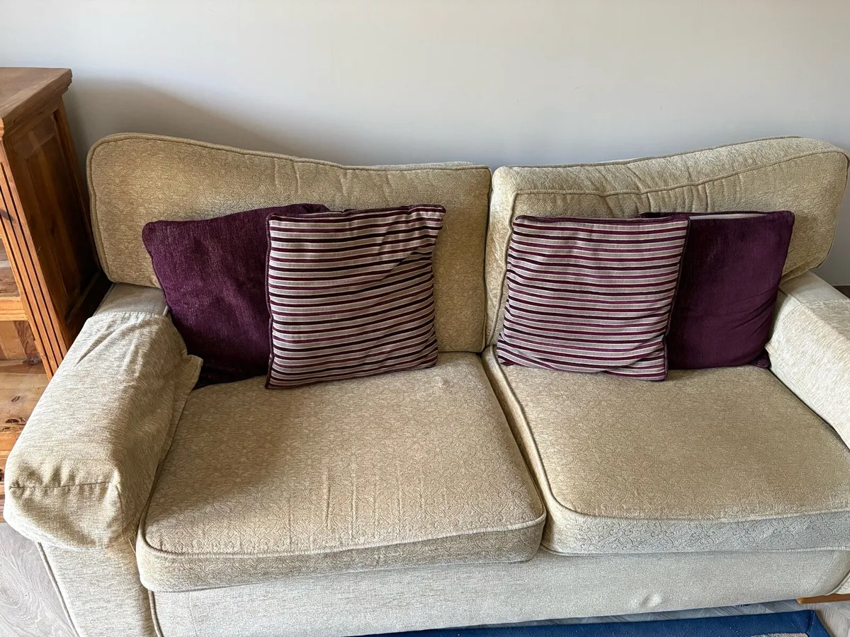 Two Seater Couch - Image 3