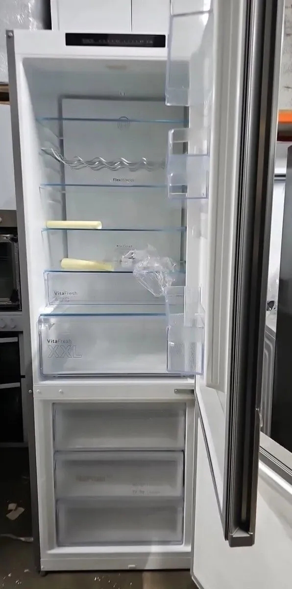 Free great fridge. Collection today