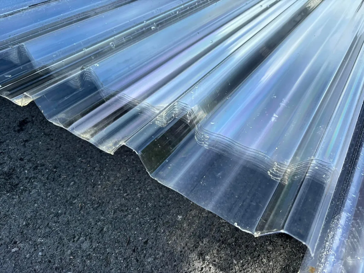 CLEAR POLYCARBONATE UNBREAKABLE SHEETING - Image 4