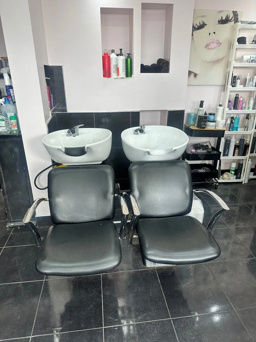 Hairdressers/Barbers business for sale - Image 3