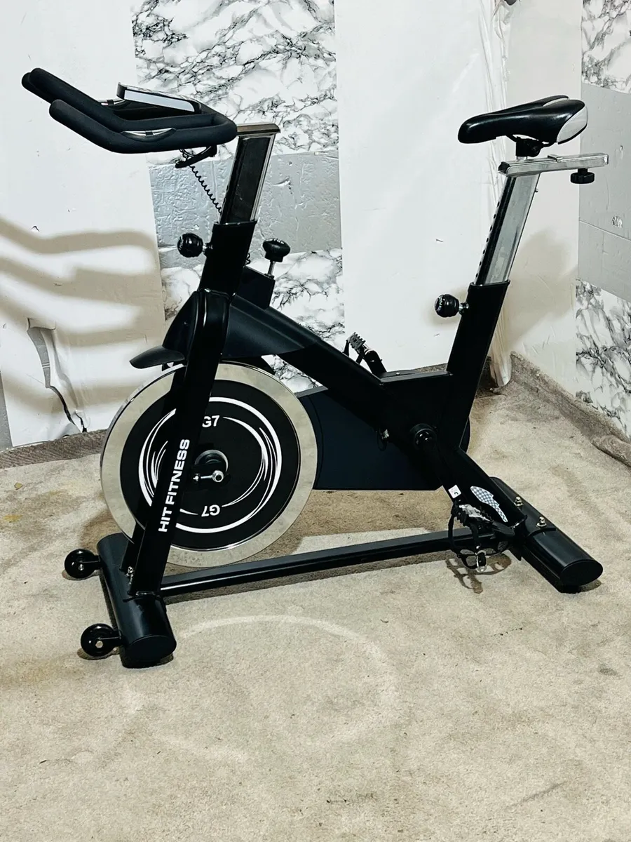 G7 HITT FITNESS EXERCISE BIKE NEW CONDITION - Image 1