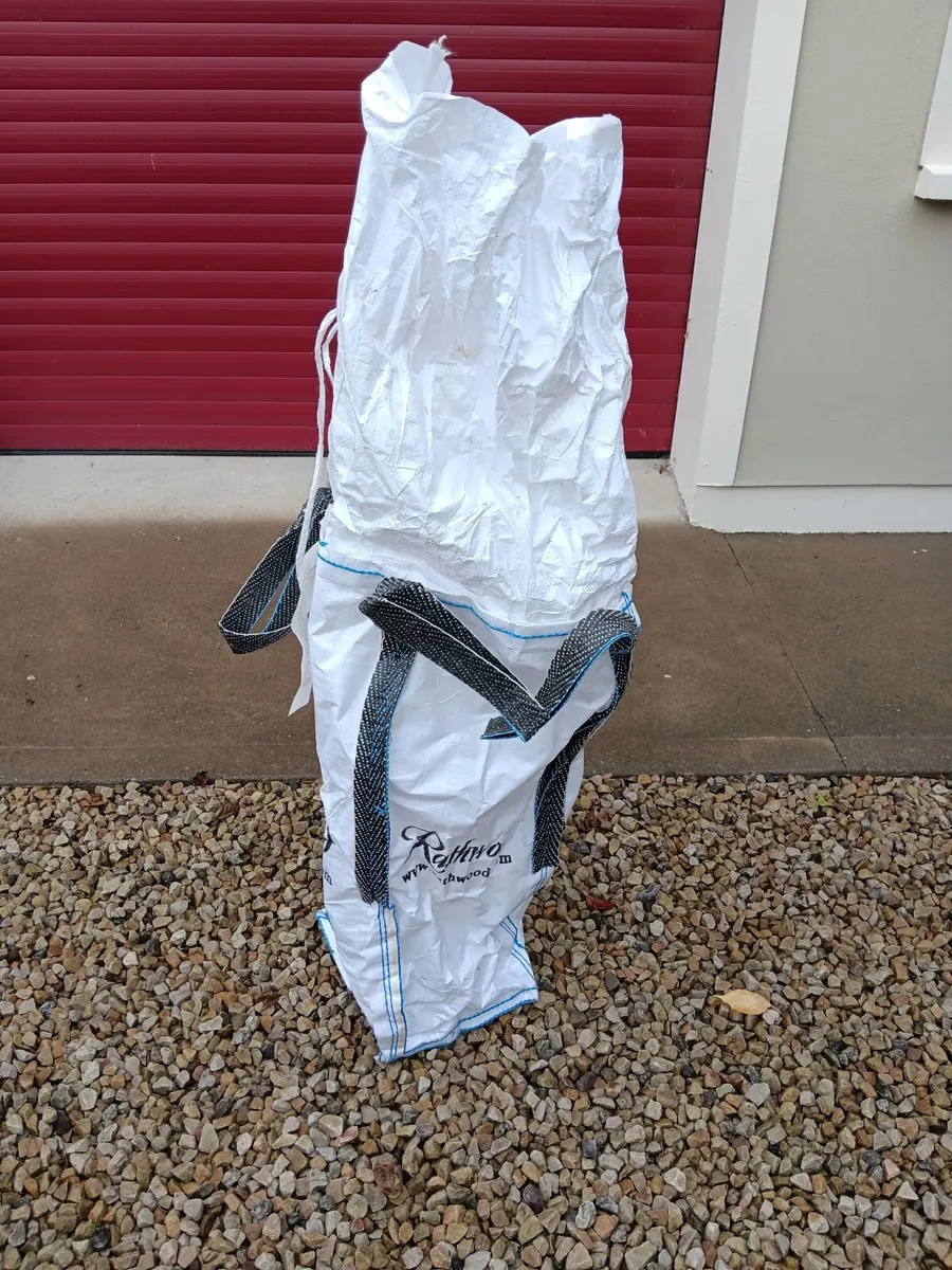 Approx. 15 Firewood / Turf Bulk Bags with Tie Tops - Image 4