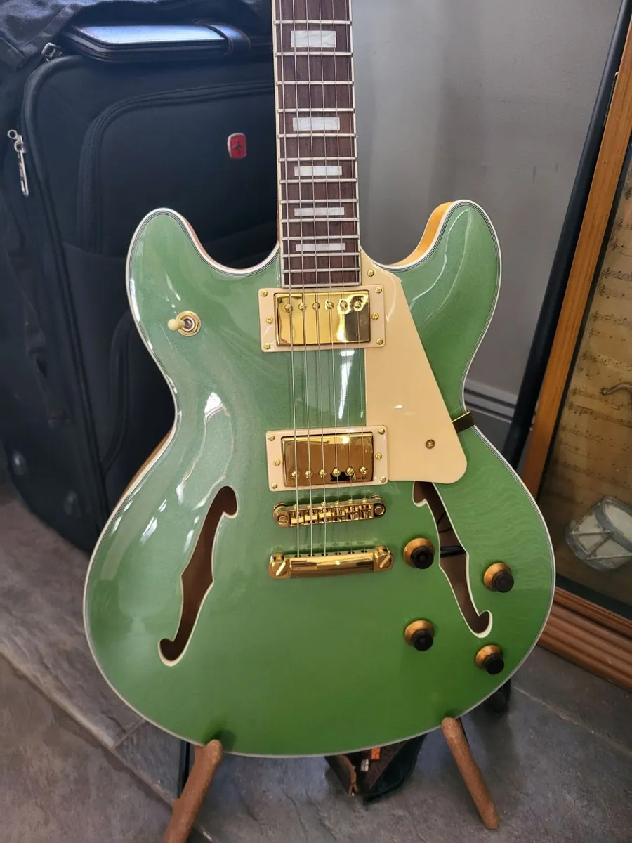 Harley Benton HB-35Plus Metallic Green - Image 1