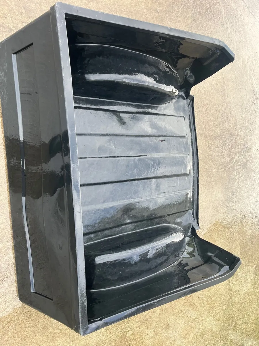 Toyota landcruiser boot liner - Image 1