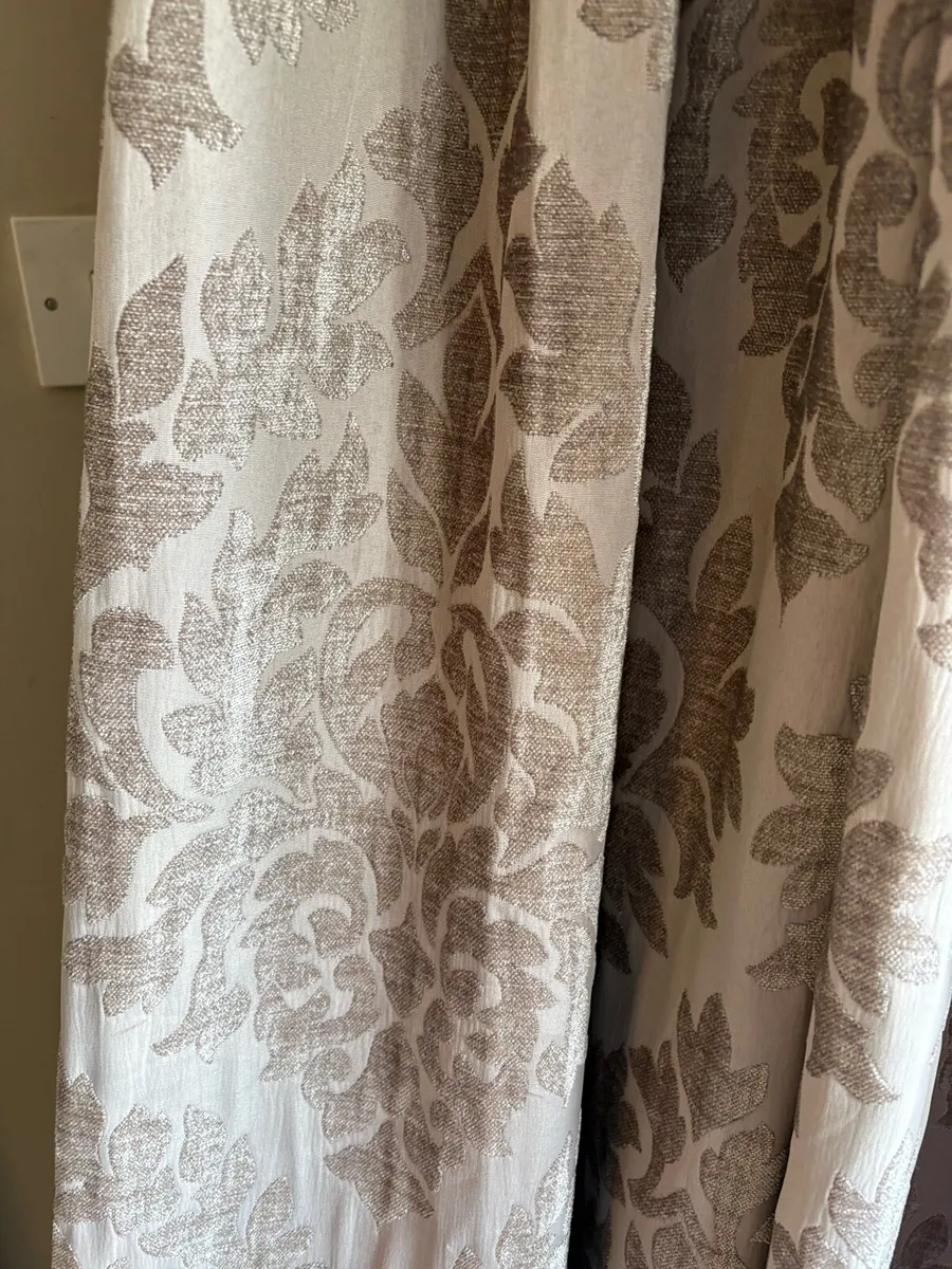 Full Length Curtains - Image 2