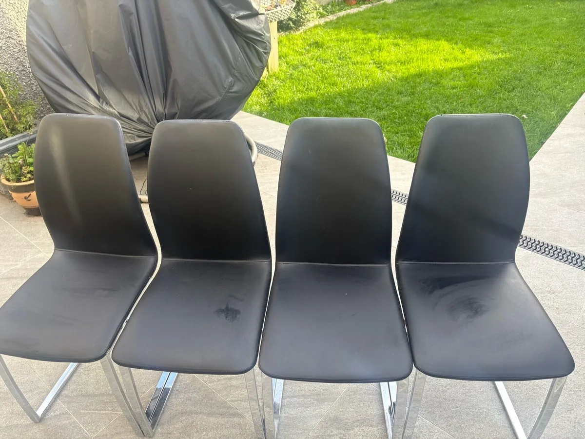 kitchen chairs - Image 1