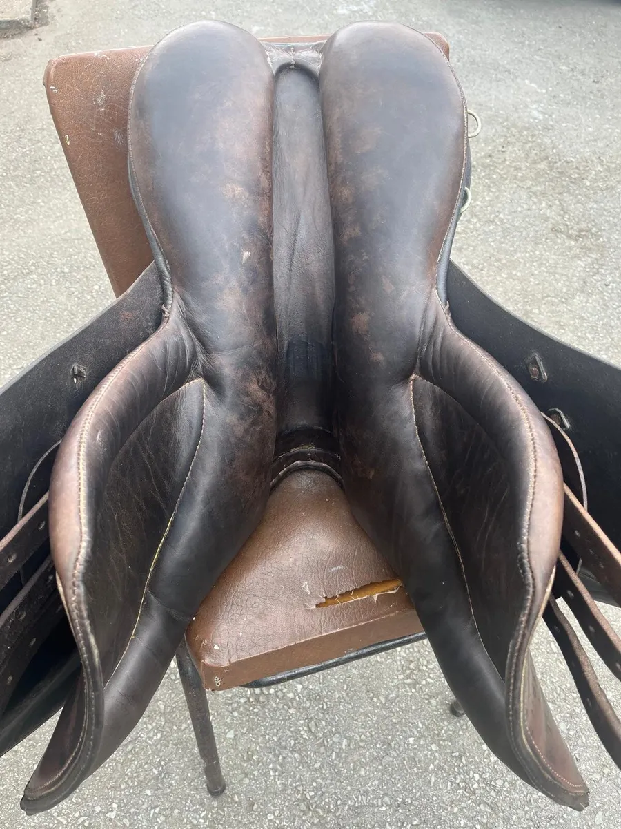 Horse riding saddle - Image 3