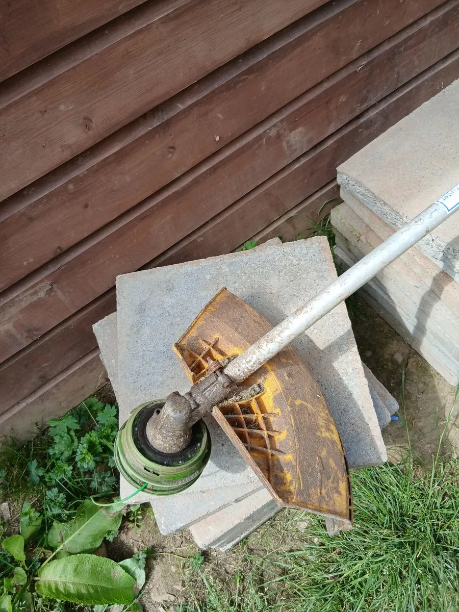 Lawnmower - Image 3