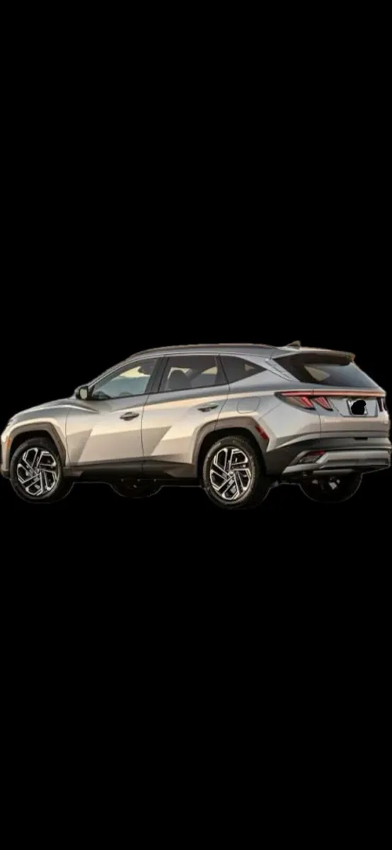 2025 Hyundai Tucson for breaking - Image 2