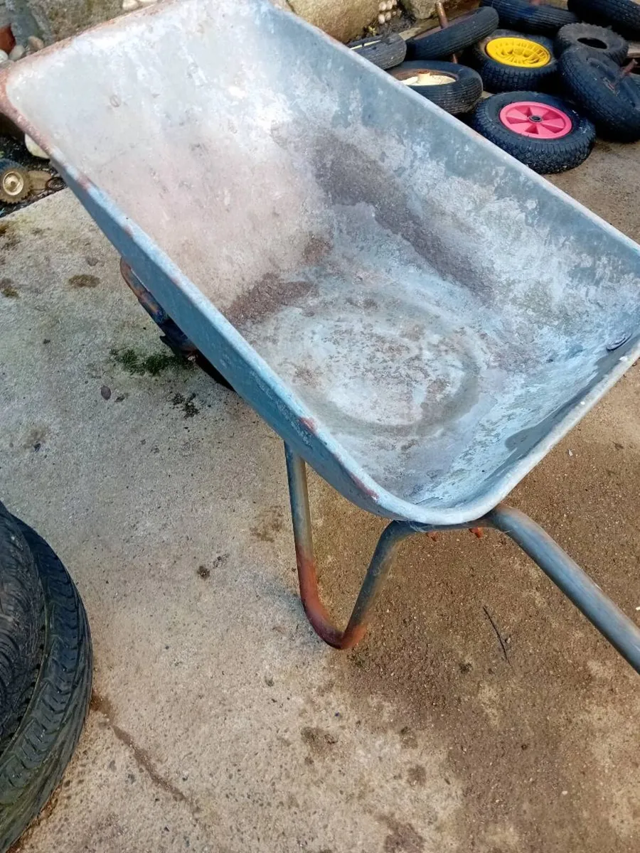 WHEEL BARROW - Image 3
