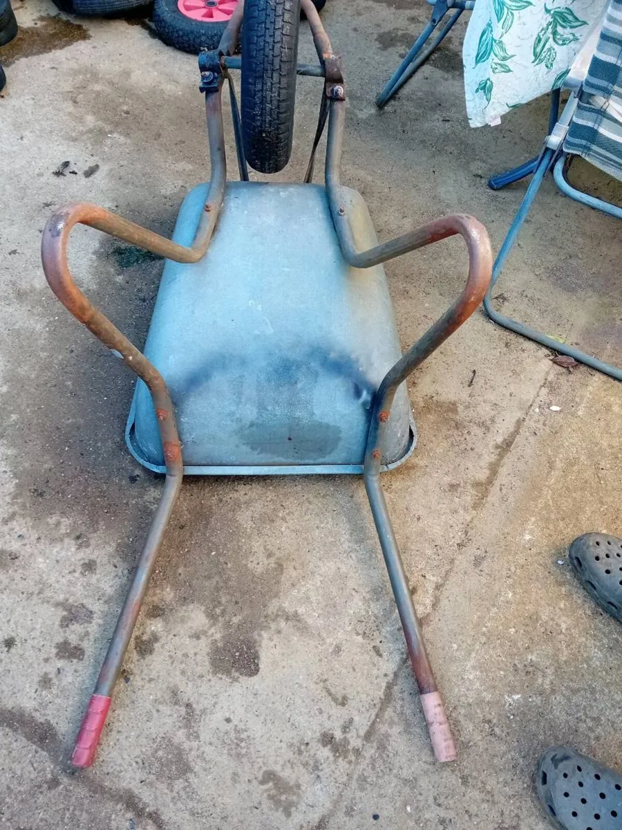 WHEEL BARROW - Image 4