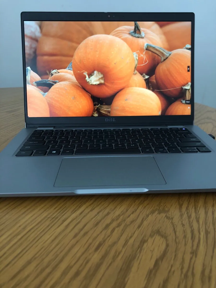 Latitude 5320 Laptop 15in Screen - Image 3