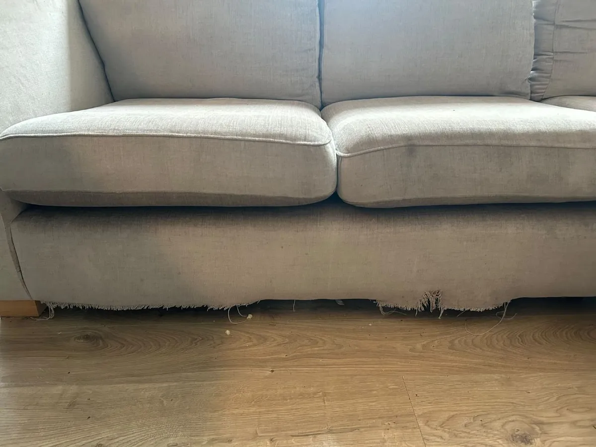 Couch - Image 1