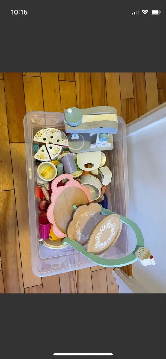 Wooden play kitchen with accessories - Image 2