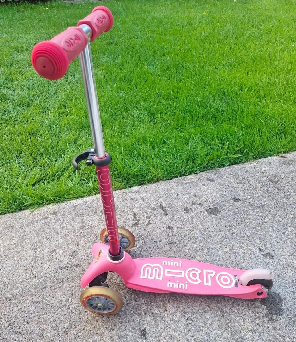 Kids scooter - Image 1