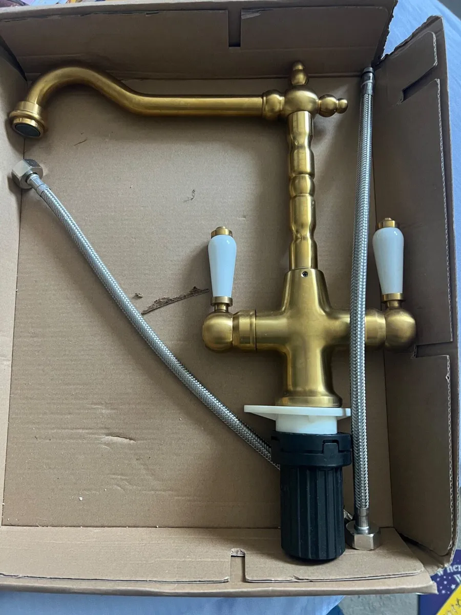 New kitchen tap - Image 1