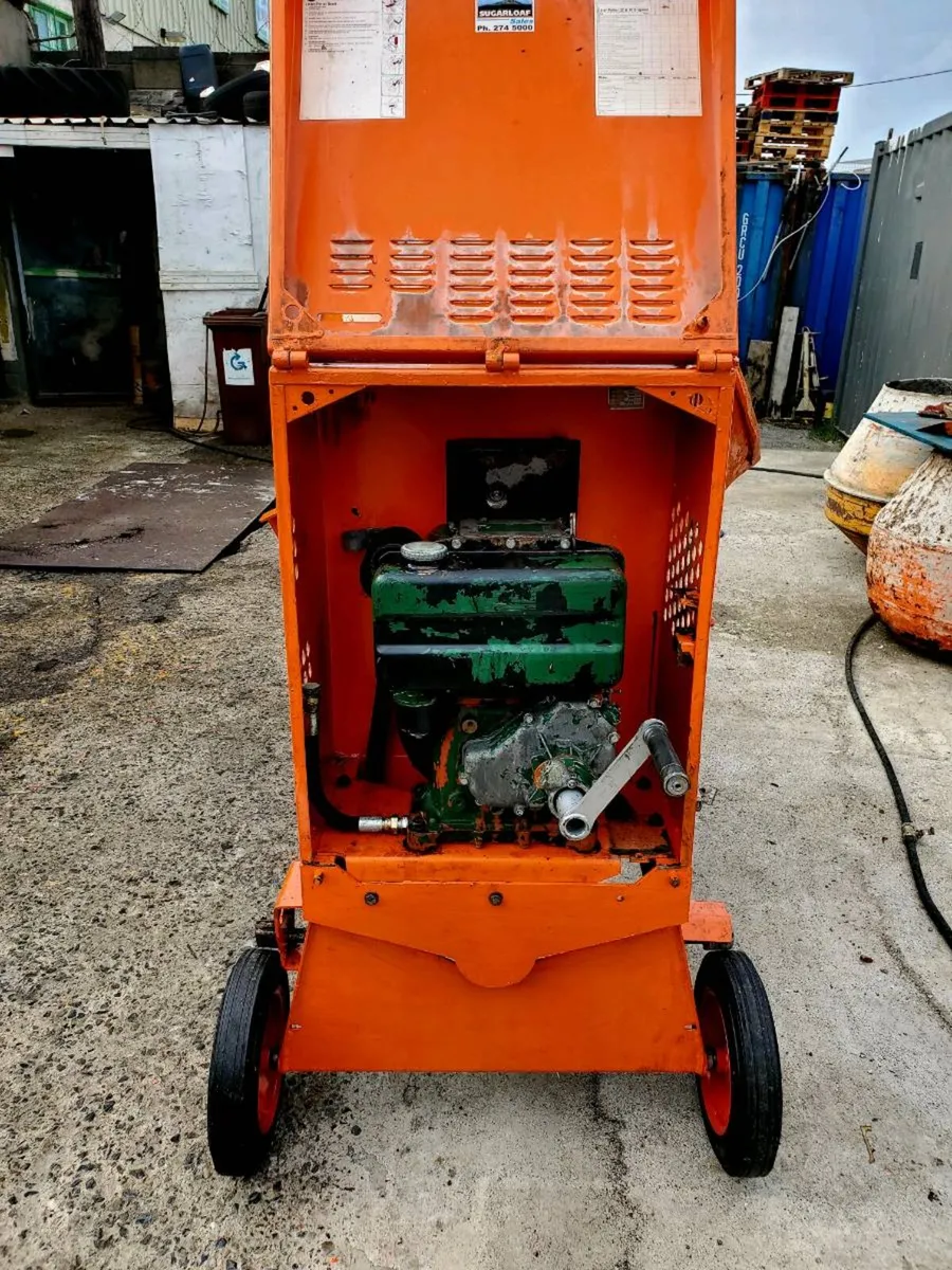 Belle cement mixer - Image 1