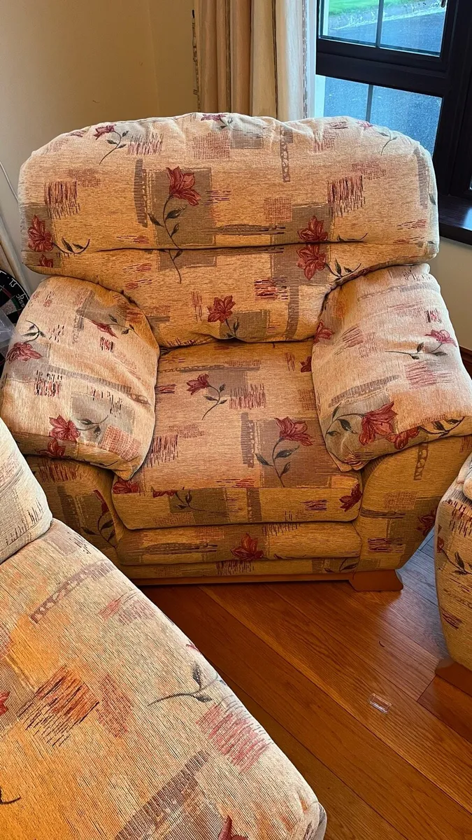 3 piece suite - Image 3