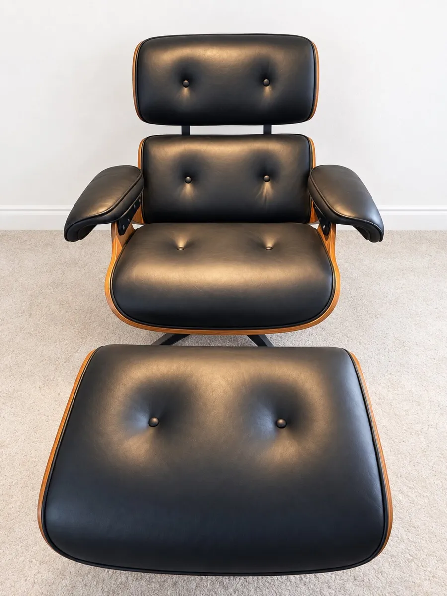 Eames Style lounge chair with matching ottoman - Image 4