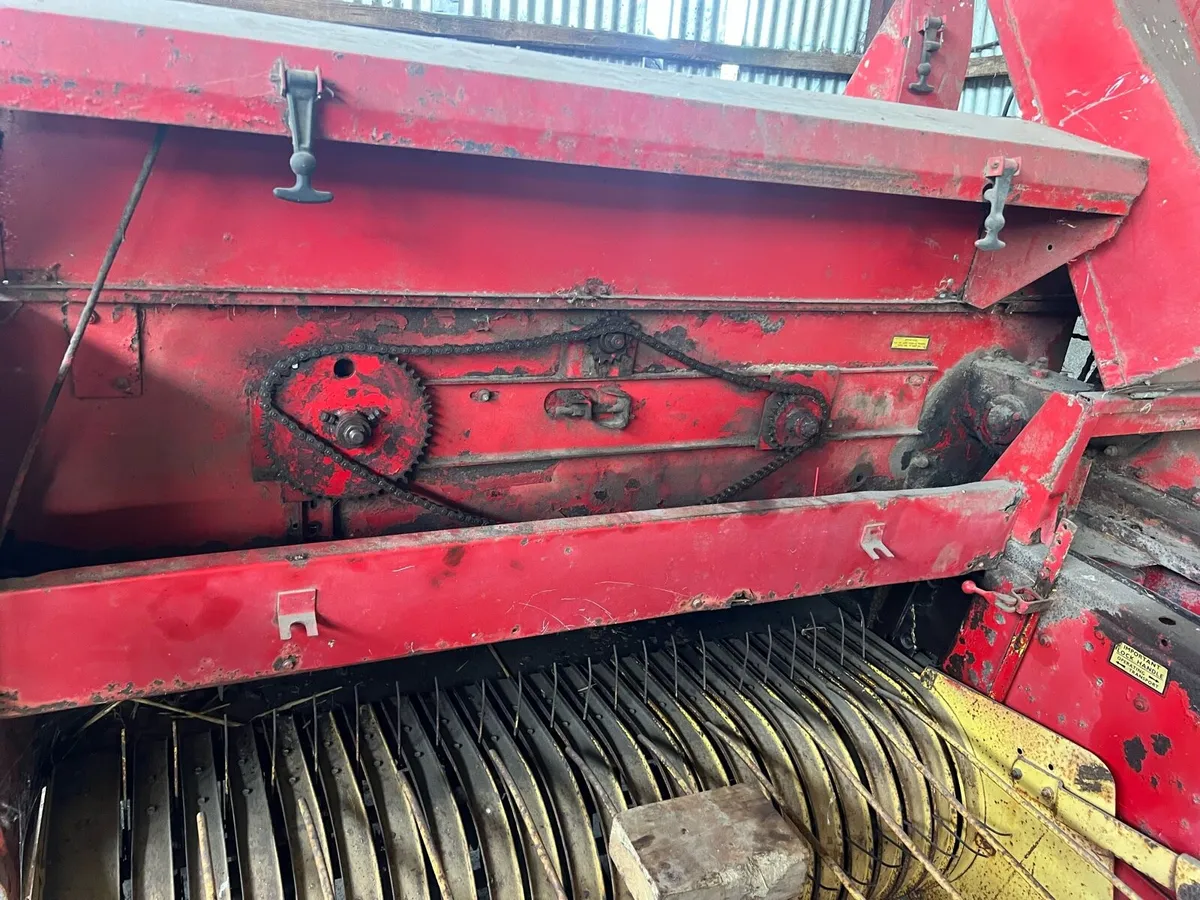 New holland 376 - Image 2